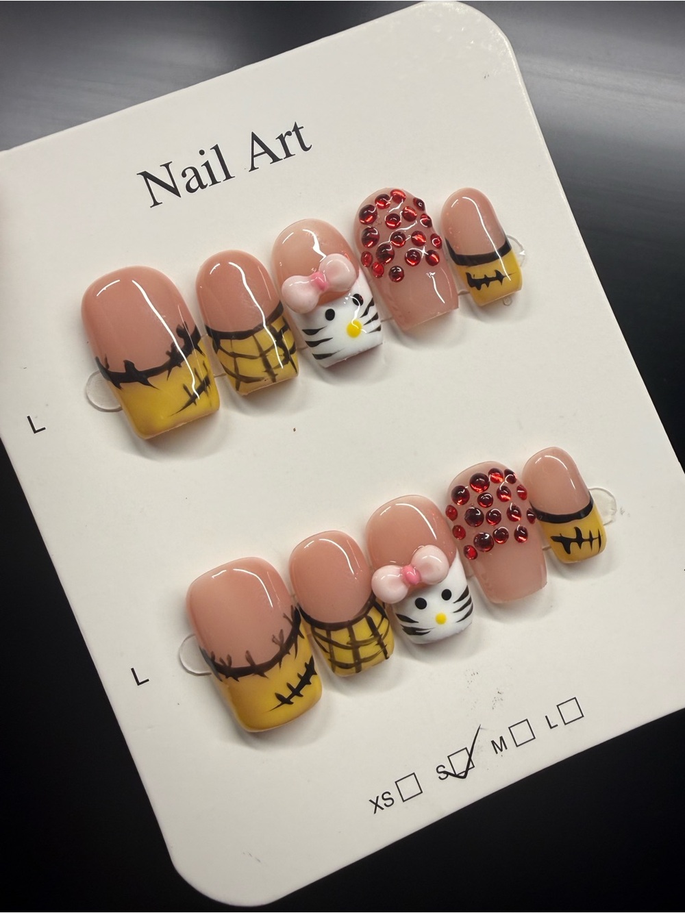Hello Kitty Yellow Black Press On Nails Small